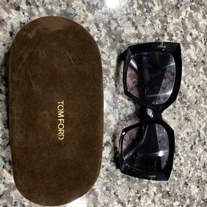 Real Authentic 6months old like new Tom Ford Sunglasses with matching case